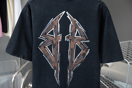 バレンシアガ    サンプルロゴ壊れた起毛クルーネック半袖Tシャツ