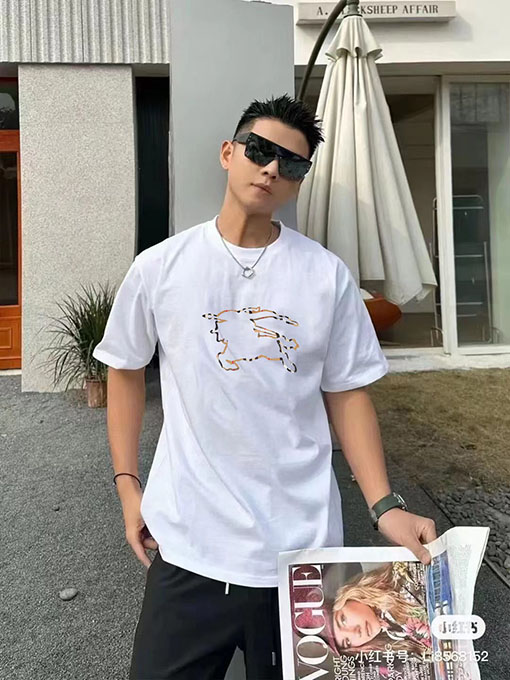 バーバリーコピー プリントロゴ半袖Tシャツ