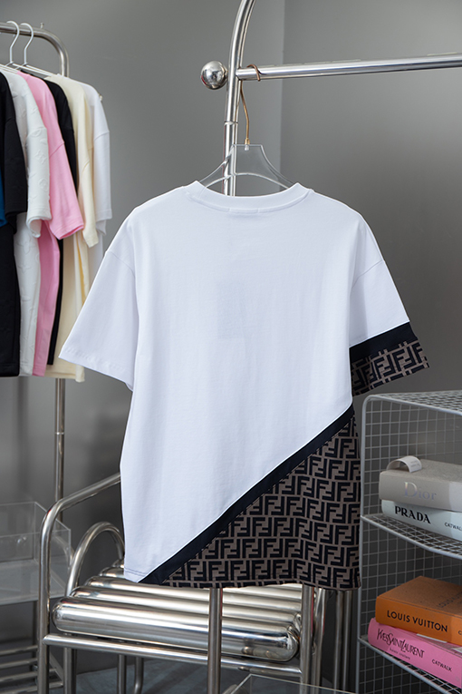 フェンディ  クラシックステッチ文字カラープリントパッチステッチ半袖Tシャツ