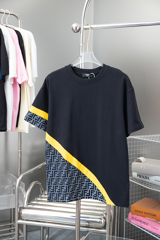 フェンディ  クラシックステッチ文字カラープリントパッチステッチ半袖Tシャツ