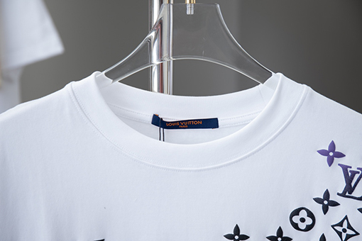 ルイヴィトンコピー 新しい グラデーション半袖Tシャツ