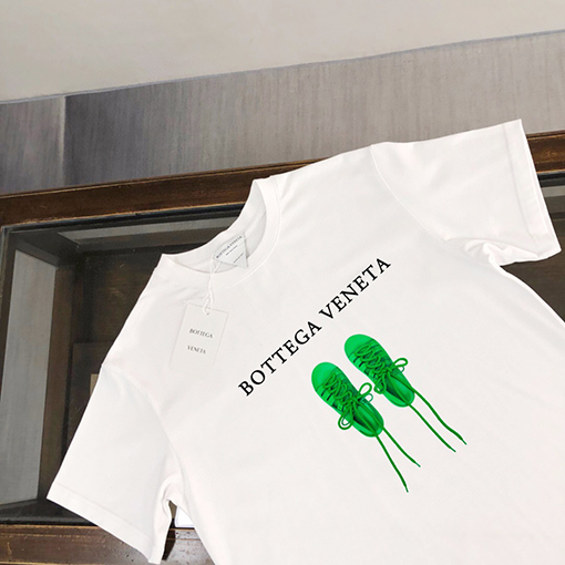 ボッテガヴェネタコピー クラシックな新しい半袖Tシャツ