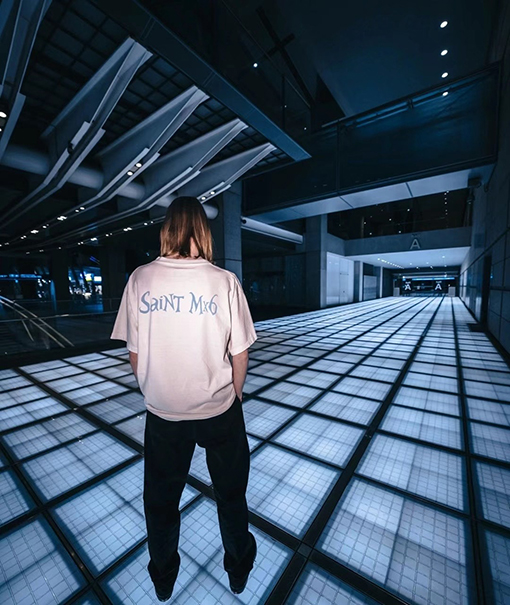 セント マイケルスーパーコピー ワンダーランド限定半袖Tシャツ