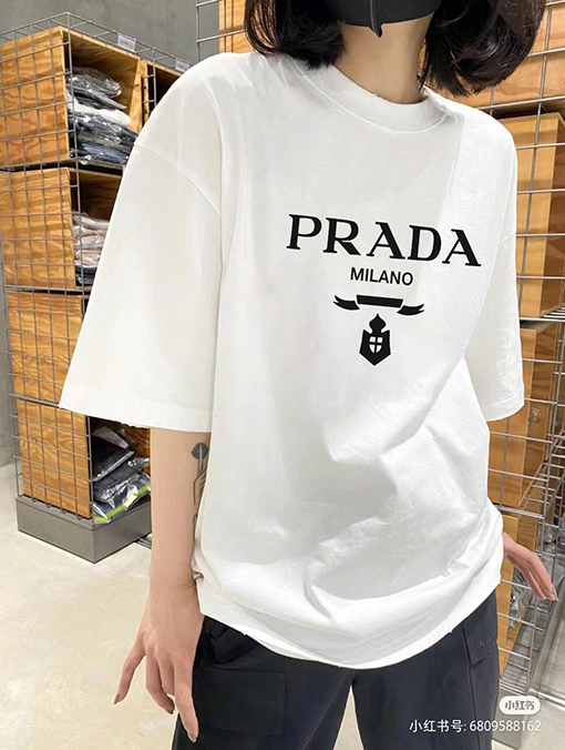 プラダコピー プリントロゴ半袖Tシャツ