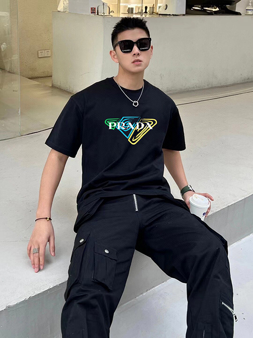 プラダスーパーコピー プリントロゴ半袖Tシャツ