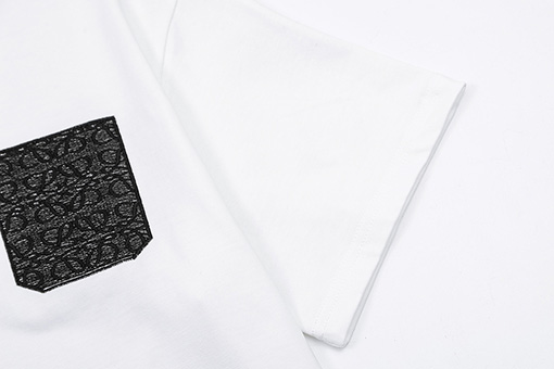ロエベコピー 偽ポケットロゴ刺繍半袖Tシャツ