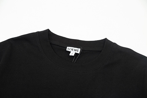 ロエベコピー 偽ポケットロゴ刺繍半袖Tシャツ