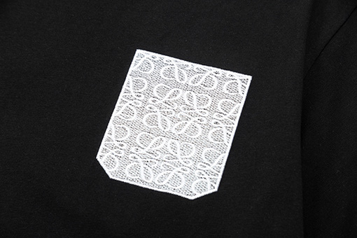 ロエベコピー 偽ポケットロゴ刺繍半袖Tシャツ