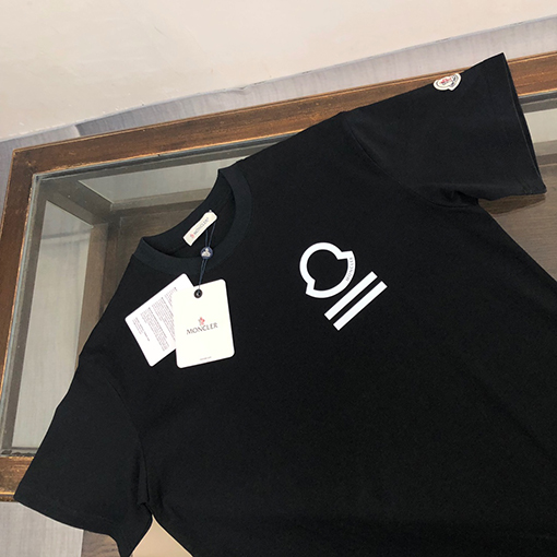 モンクレールコピー メンズクルーネック半袖Tシャツ