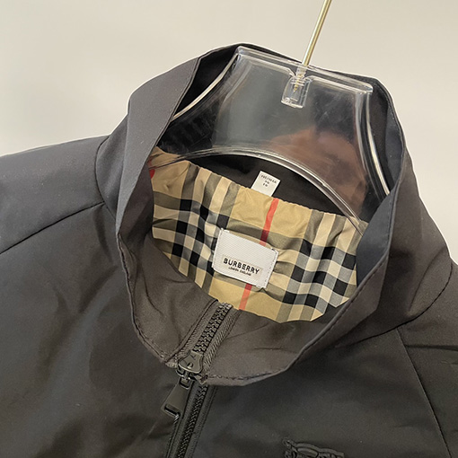 バーバリースーパーコピー   ロゴ小標ビジネスジャケット