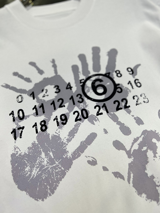 マルタンマルジェラ 手のひら文字プリント柄半袖Tシャツ