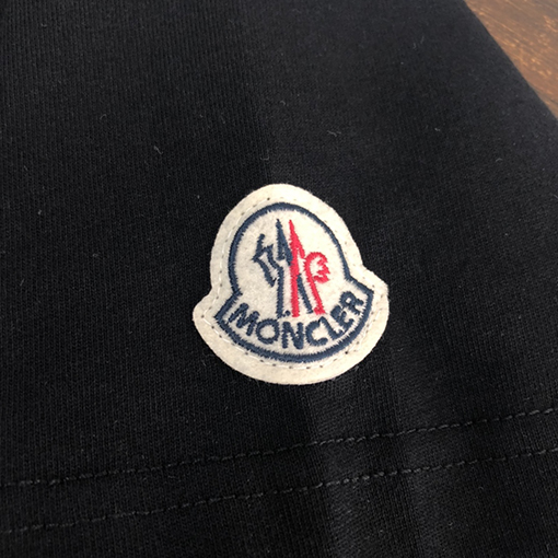 モンクレールコピー ファッションセンス半袖クルーネックTシャツ