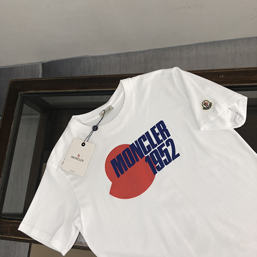 モンクレールコピー ファッションセンス半袖クルーネックTシャツ