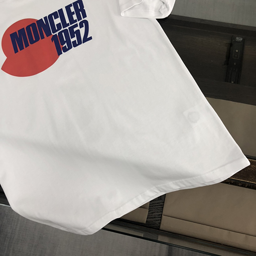 モンクレールコピー ファッションセンス半袖クルーネックTシャツ