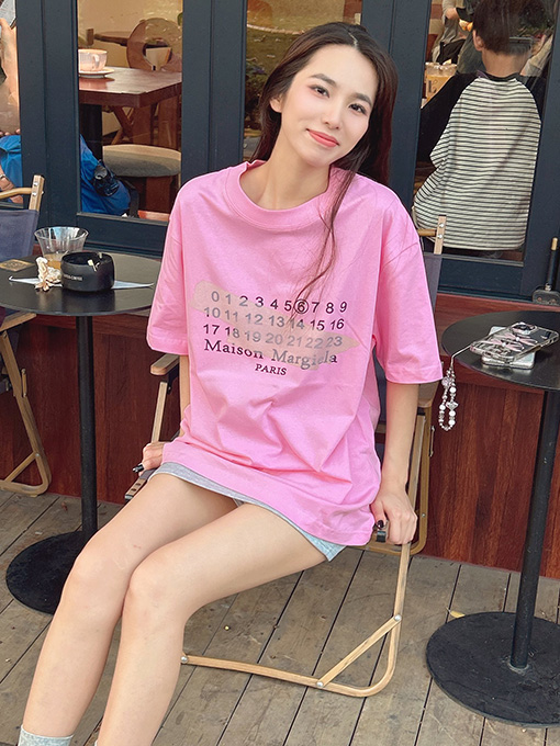マルタンマルジェラコピー マスキングテープデジタルプリントアルファベット柄半袖Tシャツ