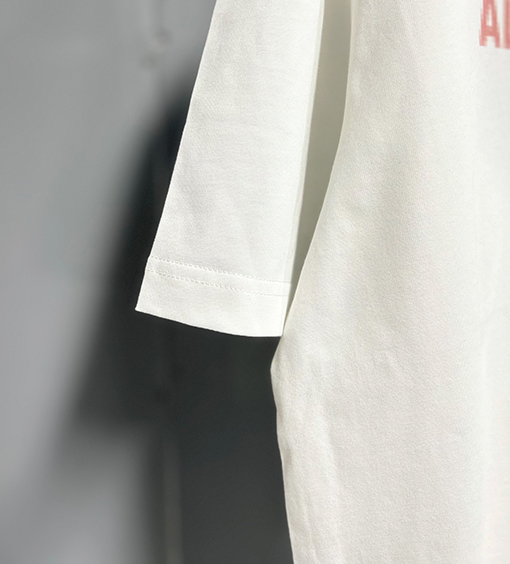 アレキサンダーワン モザイクレタープリント半袖Tシャツ