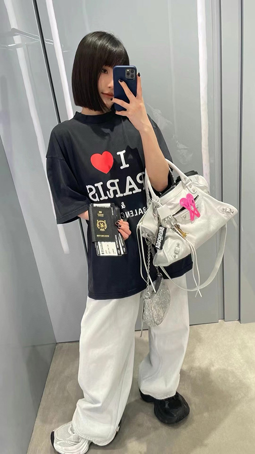 バレンシアガ 新作オリンピック限定プリント半袖Tシャツ