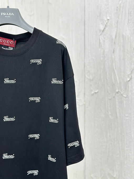 グッチスーパーコピー 新しいロゴデザイン半袖Tシャツ