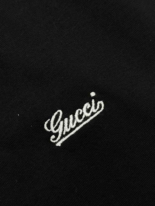 グッチスーパーコピー  新しいロゴデザイン半袖Tシャツ
