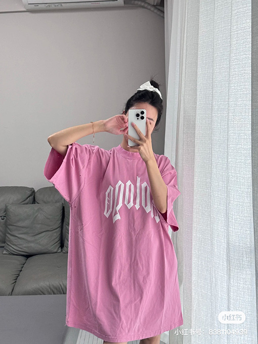 バレンシアガ  ロゴ文字プリント穴あき落書き半袖Tシャツ