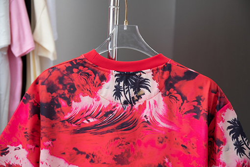 ルイヴィトン  プリント柄クルーネック半袖Tシャツ