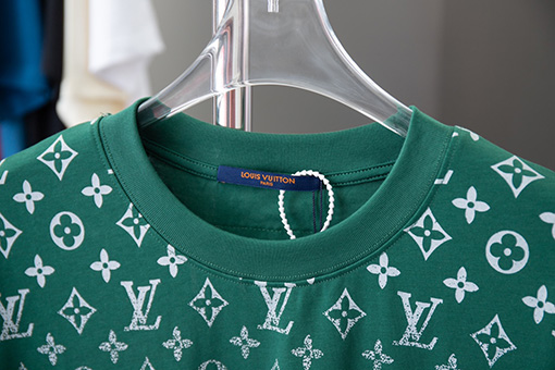 ルイヴィトンコピー 老花グラデーション半袖Tシャツ
