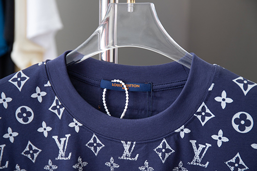 ルイヴィトンコピー 老花グラデーション半袖Tシャツ