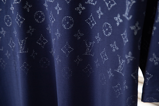 ルイヴィトンコピー 老花グラデーション半袖Tシャツ