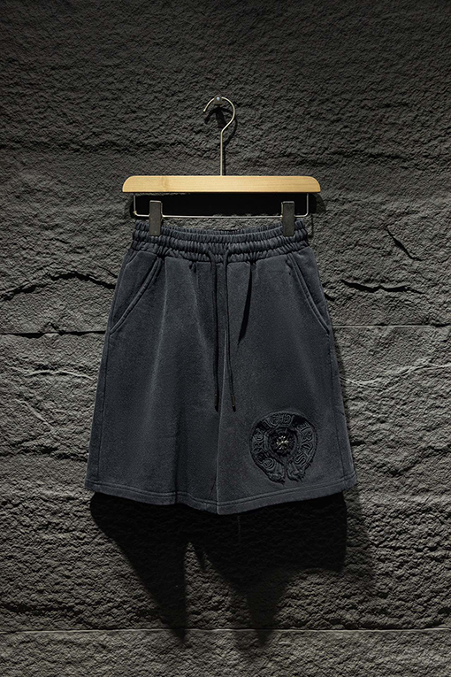 クロムハーツコピー 古いウォッシュ加工 ロゴ刺繍ショートパンツ