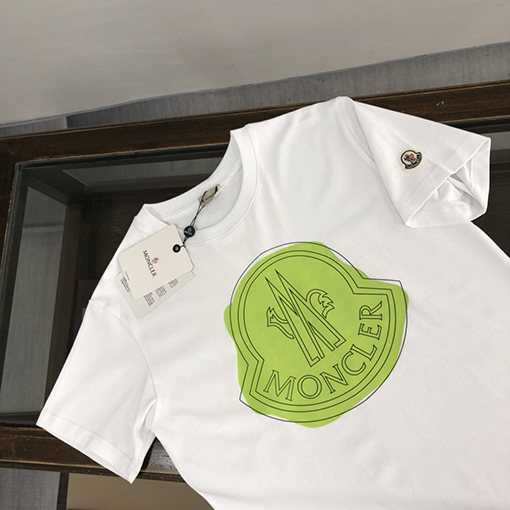 モンクレール シンプルな大気コットンプリント半袖Tシャツ