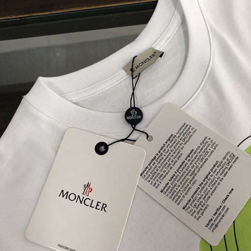 モンクレール シンプルな大気コットンプリント半袖Tシャツ