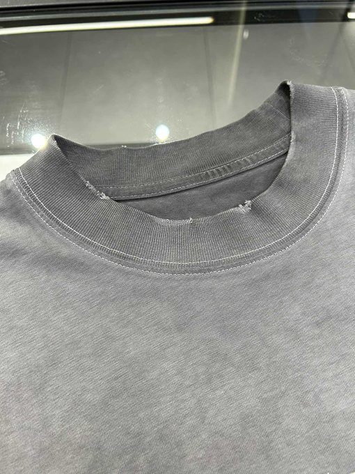 アレキサンダーワンコピー 洗い加工と立体感のあるプリントが特徴 短袖Tシャツ