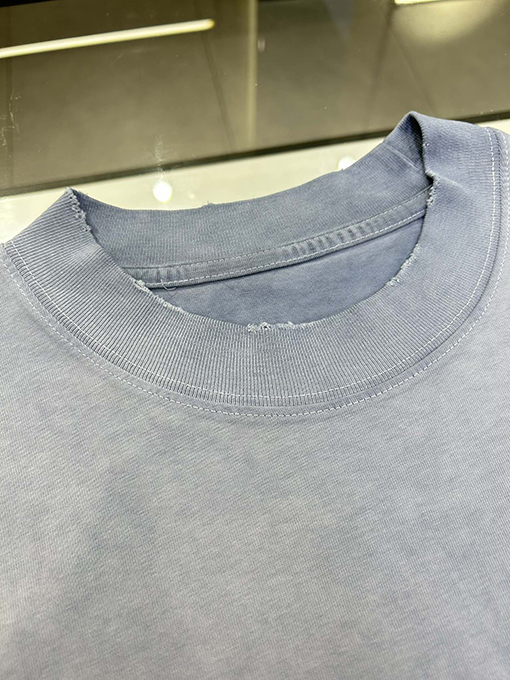 アレキサンダーワンコピー 洗い加工と立体感のあるプリントが特徴 短袖Tシャツ