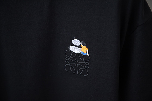 ロエベ 胸の刺繍ロゴパンダ半袖Tシャツ