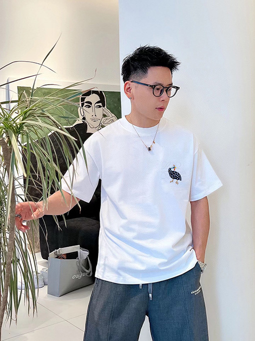 ロエベスーパーコピー 胸の刺繍ロゴフェニックス鳥半袖Tシャツ