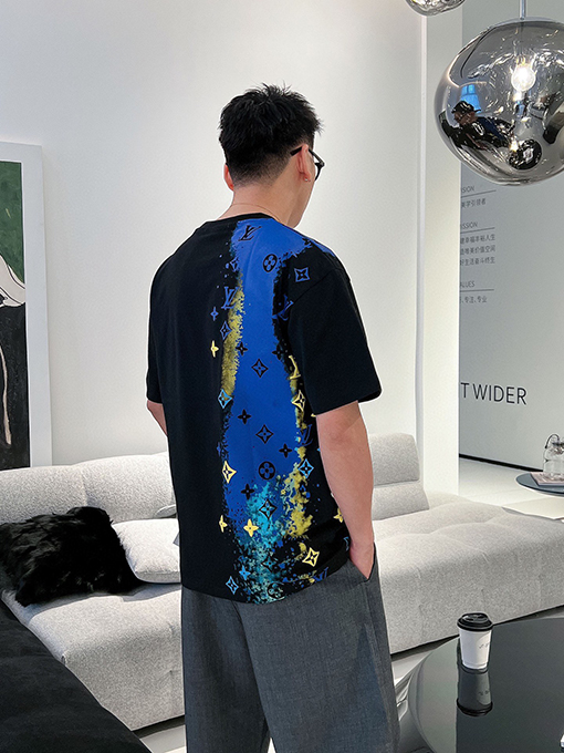 ルイヴィトン 前後の落書き水絵発泡ロゴプリント半袖Tシャツ