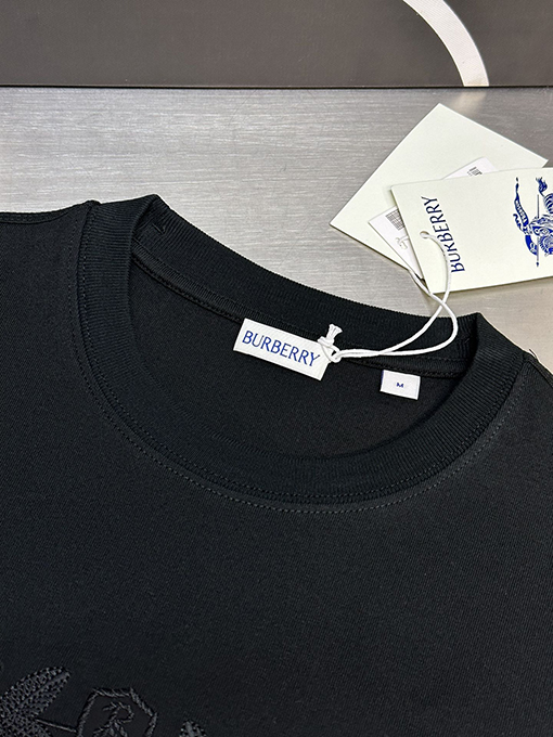 バーバリースーパーコピー オークの葉の刺繍ファッション半袖Tシャツ