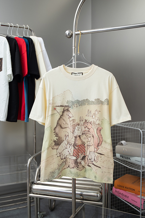 グッチ アニマルジャングルパーティーデジタルプリント半袖Tシャツ