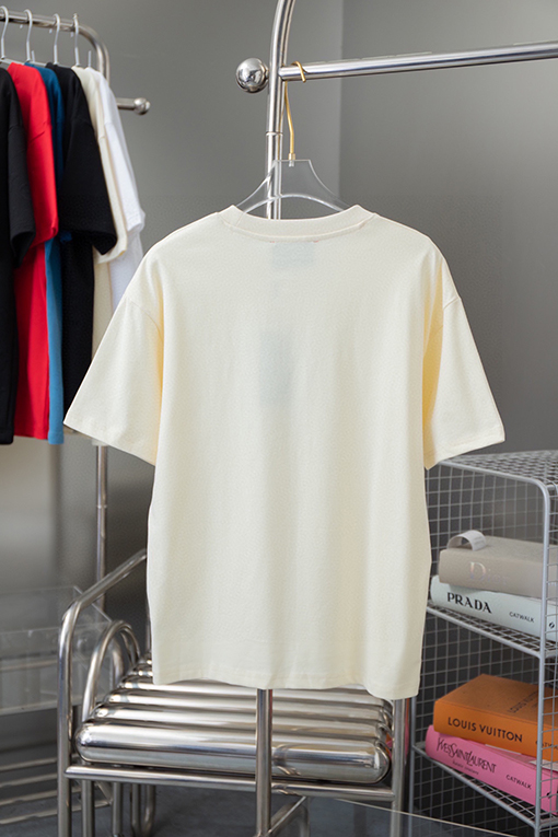 グッチ クラシックアルファベットロゴアップルプリント半袖Tシャツ
