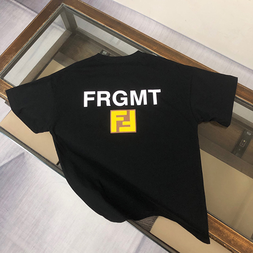 フェンディ 新しいカップルのラウンドネックTシャツ