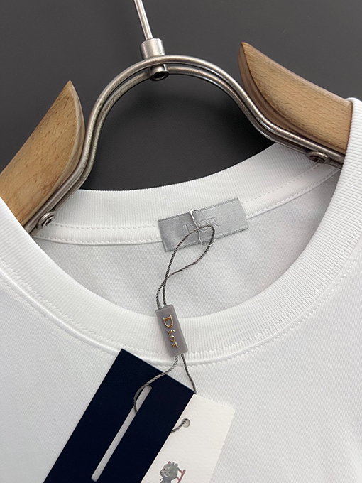 ディオール 新しいアルファベットロゴ半袖Tシャツ