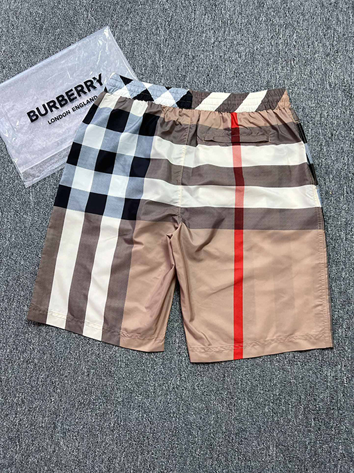 バーバリースーパーコピー クラシックなチェック柄のビーチクロップドパンツ