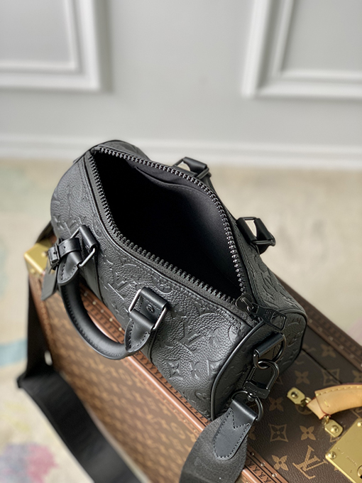 ルイヴィトンコピー Aerogramバージョンの新しいKeepall XSバッグ M20900