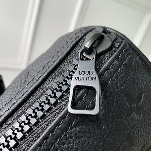 ルイヴィトンコピー Aerogramバージョンの新しいKeepall XSバッグ M20900