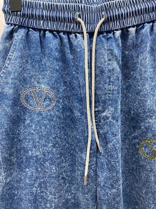 ヴァレンティノ 新しい染めロゴ刺繍ハイウエスト垂れ感ストレートパンツ紐カジュアルジーンズ
