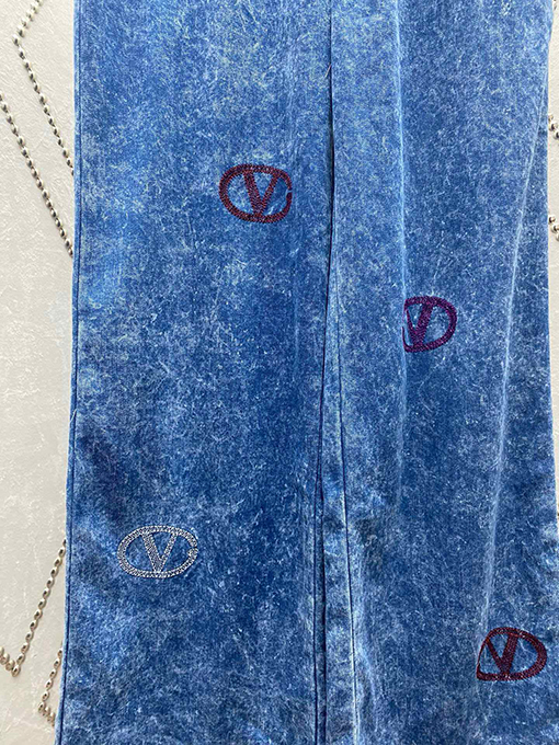 ヴァレンティノ 新しい染めロゴ刺繍ハイウエスト垂れ感ストレートパンツ紐カジュアルジーンズ