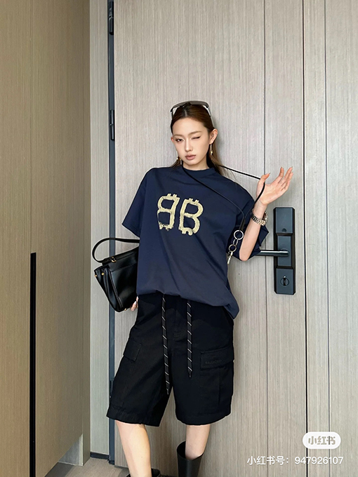 バレンシアガ 胸と背中のダブルBビットコイン半袖Tシャツ