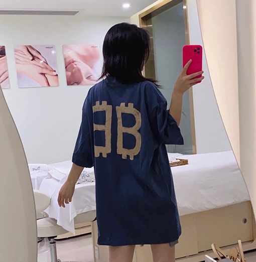 バレンシアガ 胸と背中のダブルBビットコイン半袖Tシャツ