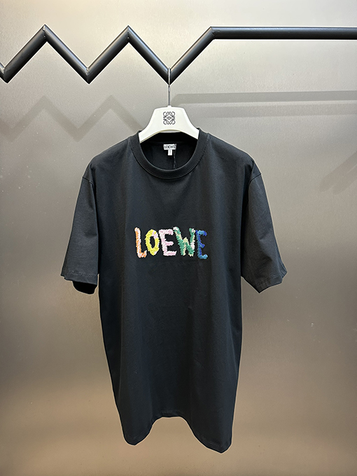 ロエベスーパーコピー レインボー刺繍ファッション半袖Tシャツ