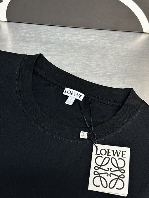 ロエベスーパーコピー レインボー刺繍ファッション半袖Tシャツ